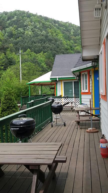 Charm Pension Gapyeong Exterior foto